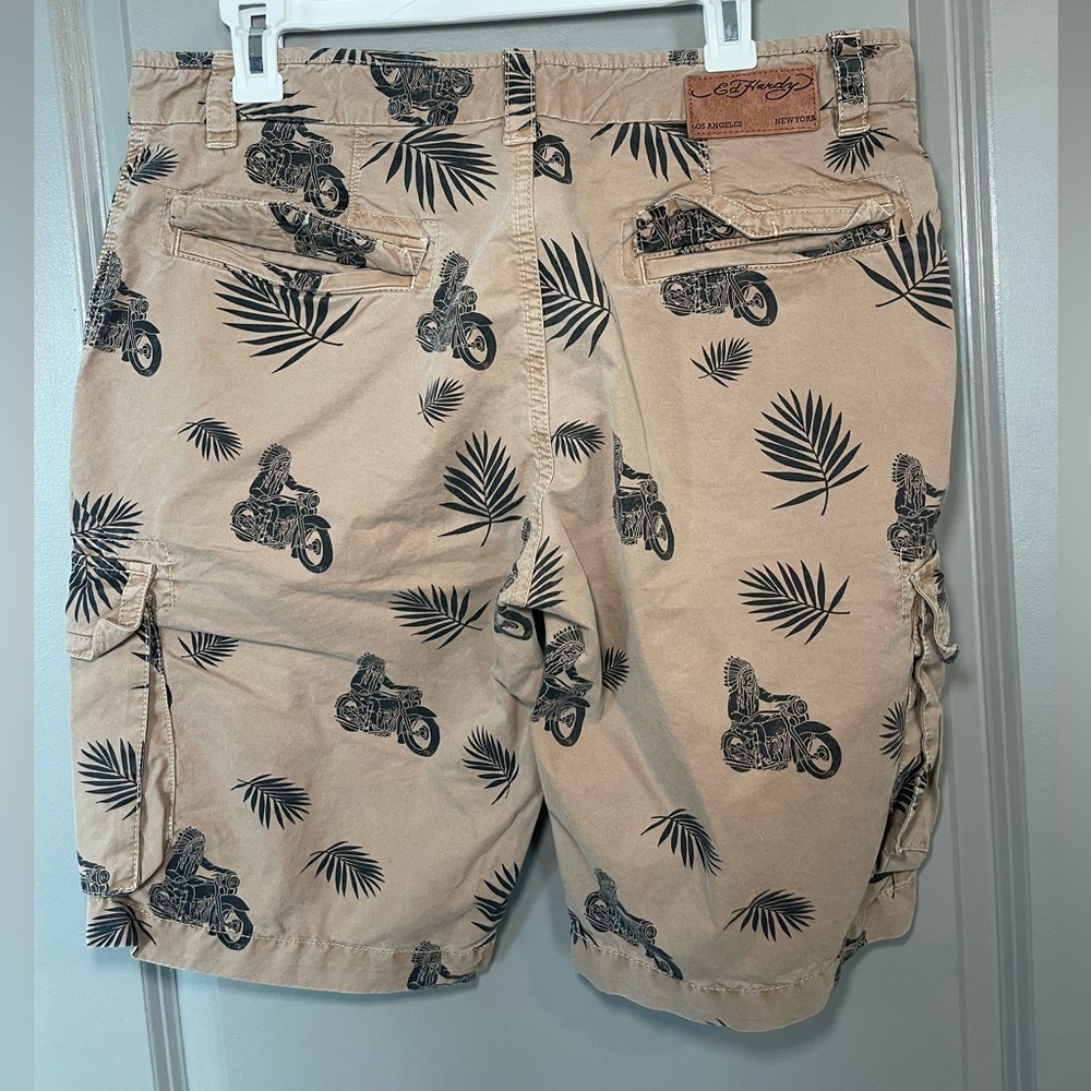 ED HARDY Printed Brown Cargo Shorts Size 34 - Picture 5 of 7